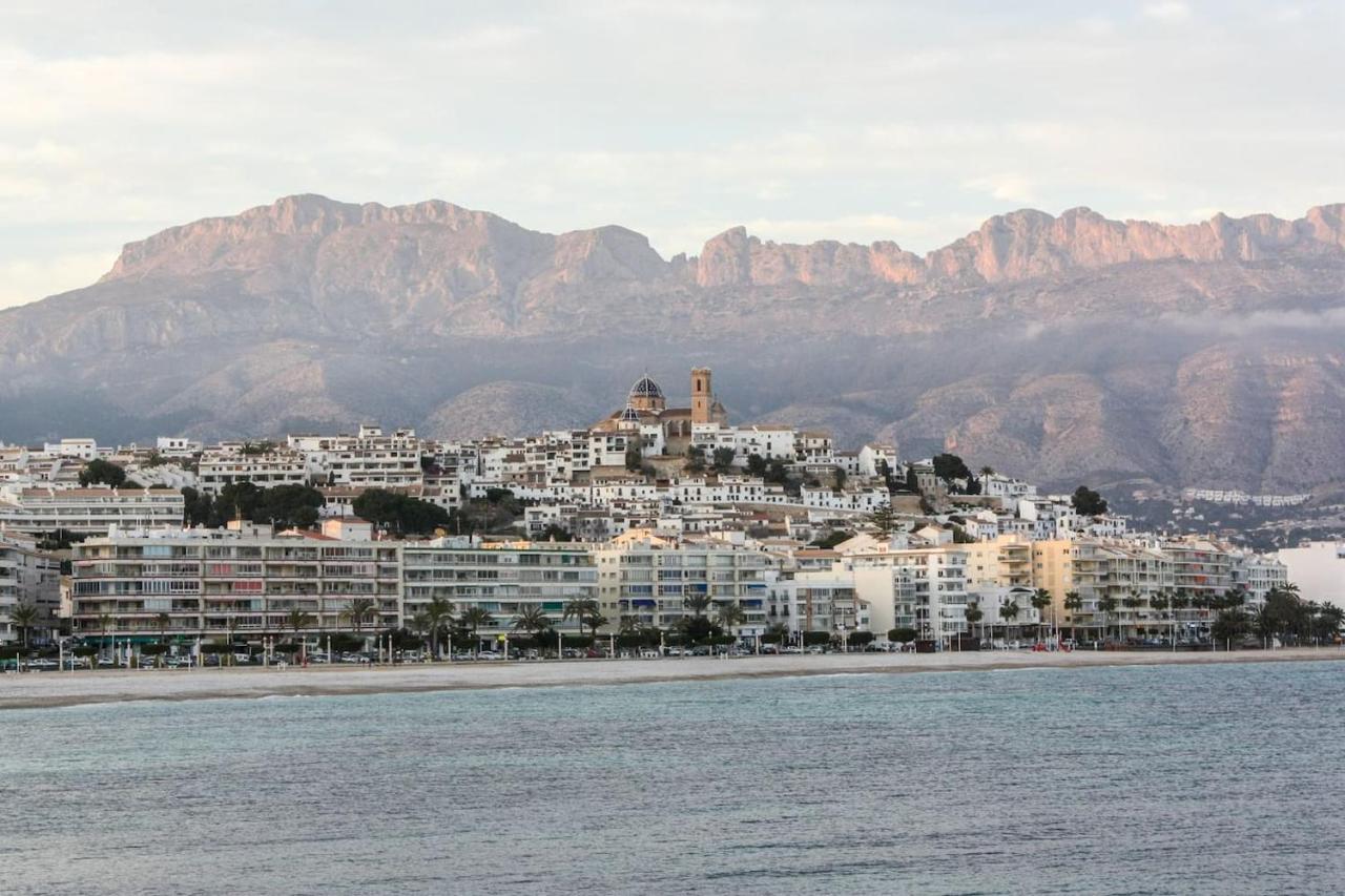 Escapada Romantica En Atico Frente Al Mar Con Piscina Lägenhet Altea Exteriör bild
